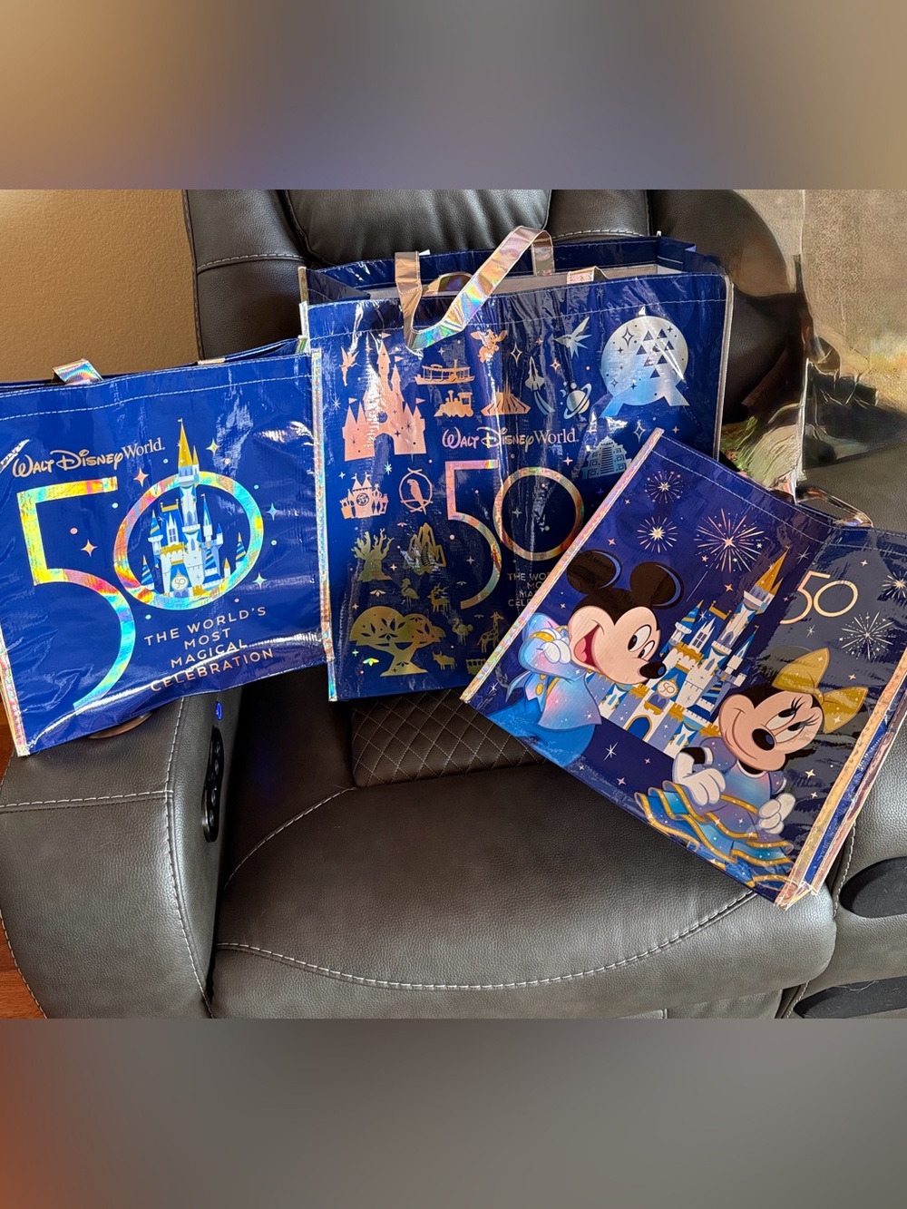 Walt Disney World’s 50th Anniversary Mickey & Minnie Holographic Party Tote Bags
